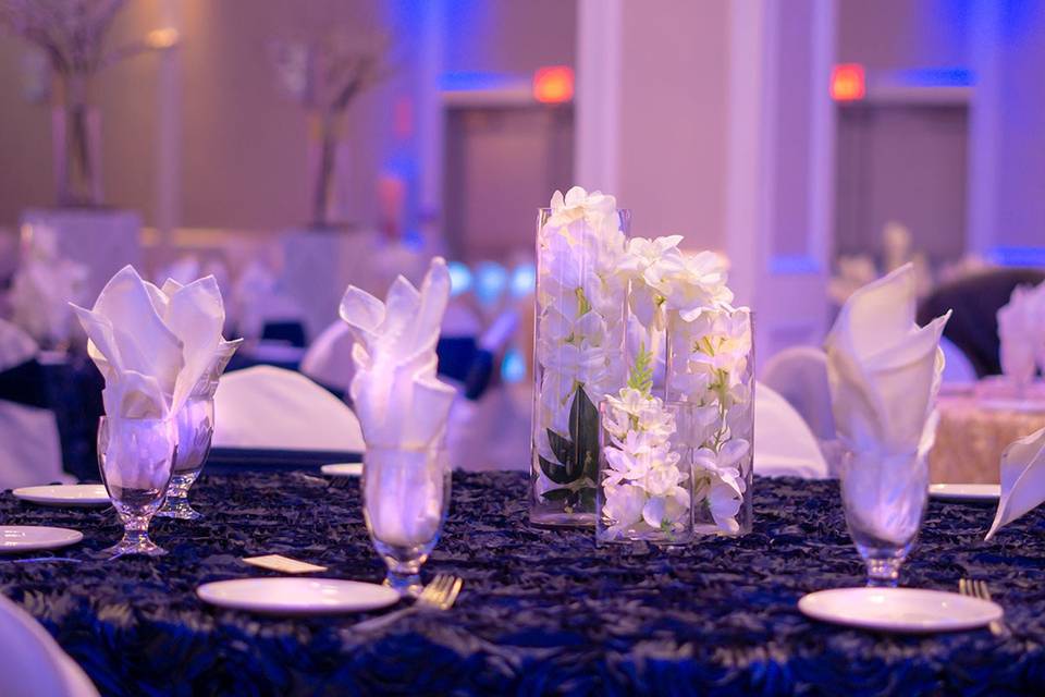 Riverside Banquet - table setup