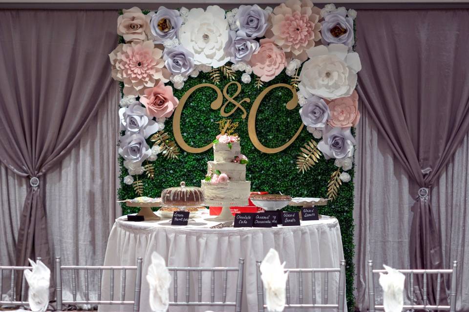 Cake table