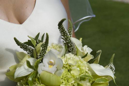 Romantic garden bouquet