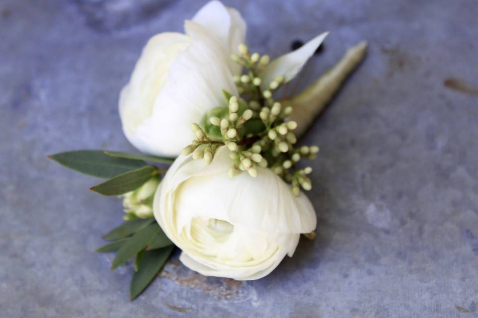 Ranunculus boutonniere