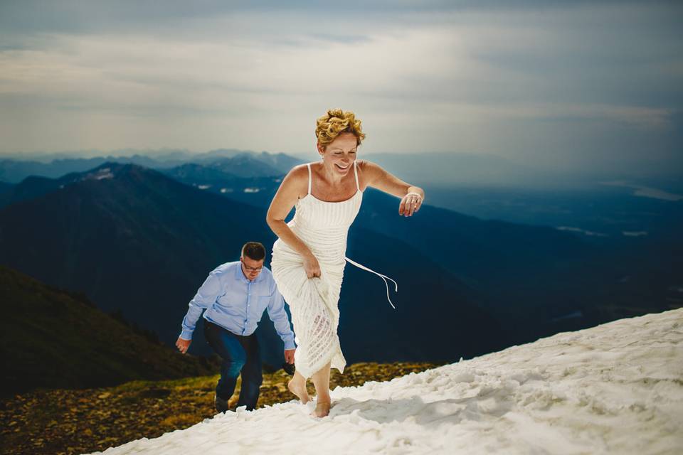 Barefoot bride