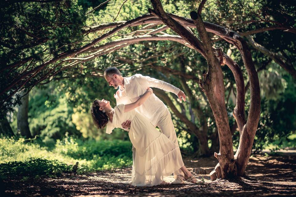 Wedding photo and hand retouch