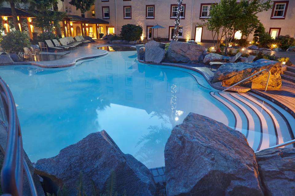 Harrison Hot Springs Pool