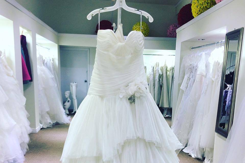 Olina Bridal