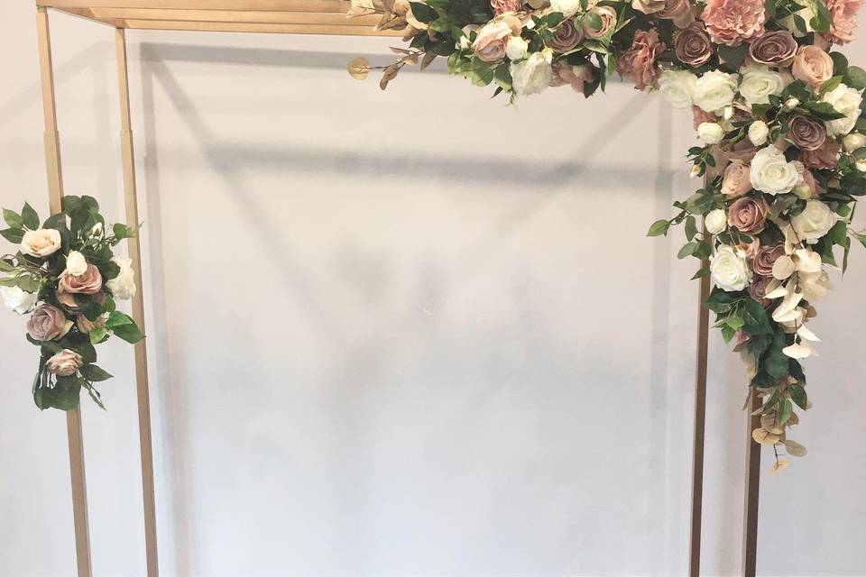 Rectangular backdrop w/ floral