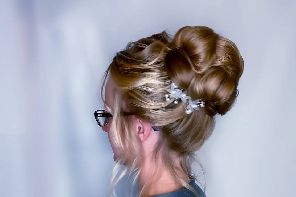 Ringlets High Bun