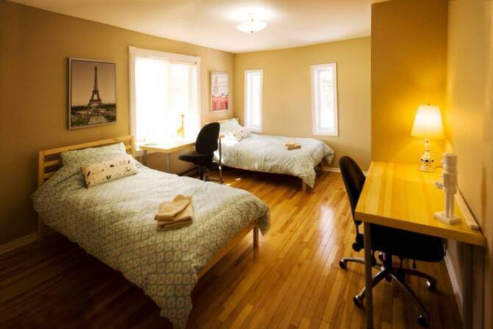 Spacious Cumberland Villa Stay & Events