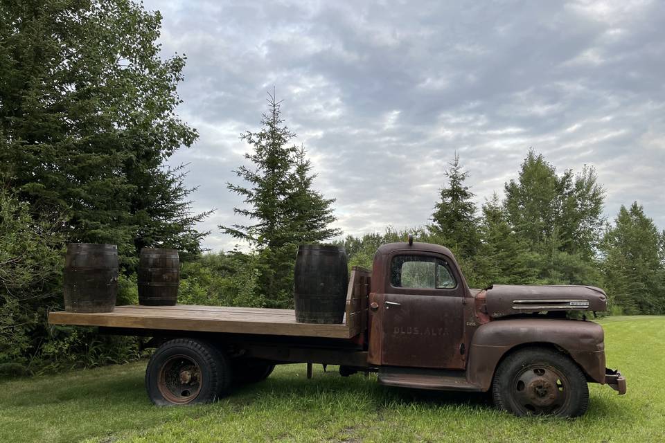 Another old truck photo opp
