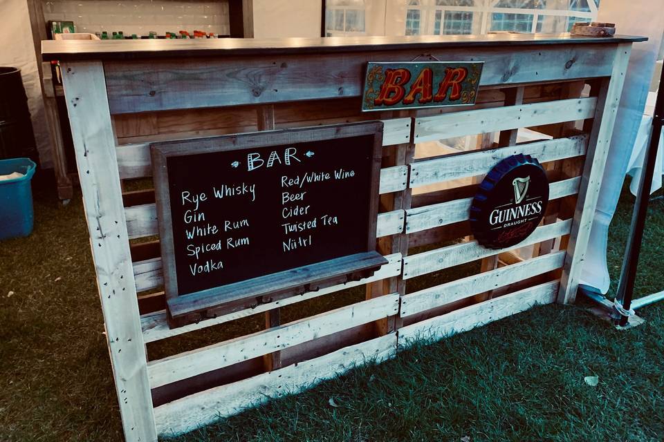 Tent Bar