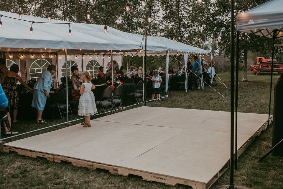 Wedding tent and dancing