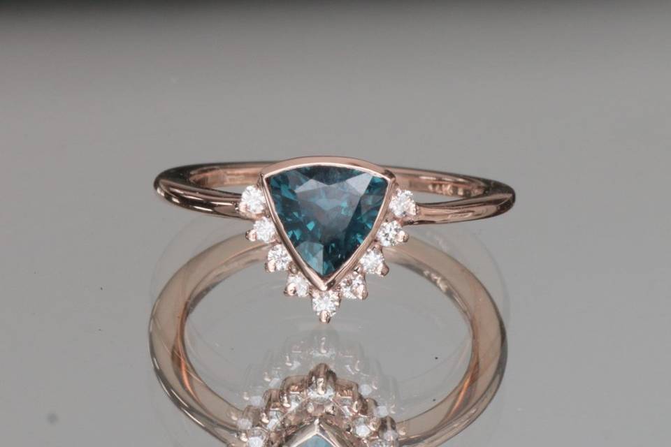 Teal Sapphire Minimalist Ring