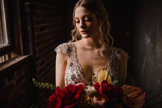 Marvelling at the bouquet - Holly Louwerse Photography