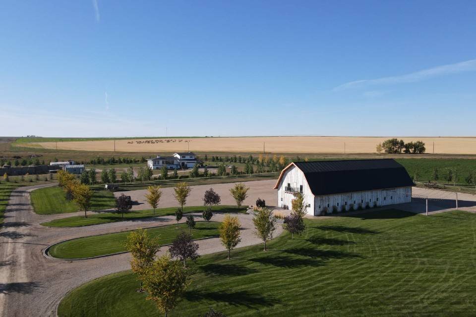 Countryside Barn