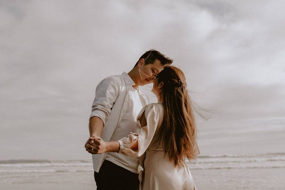 Tofino Engagement Photographer