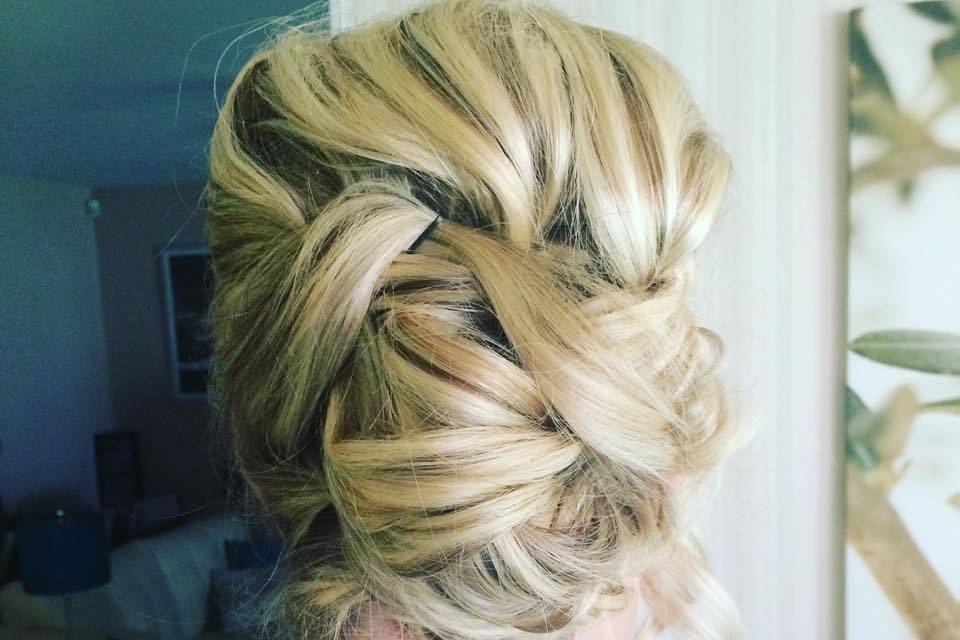 Abbotsford, British Columbia wedding hair and makeup