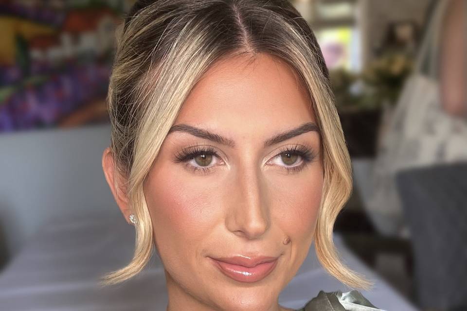 Bridesmaid soft glam