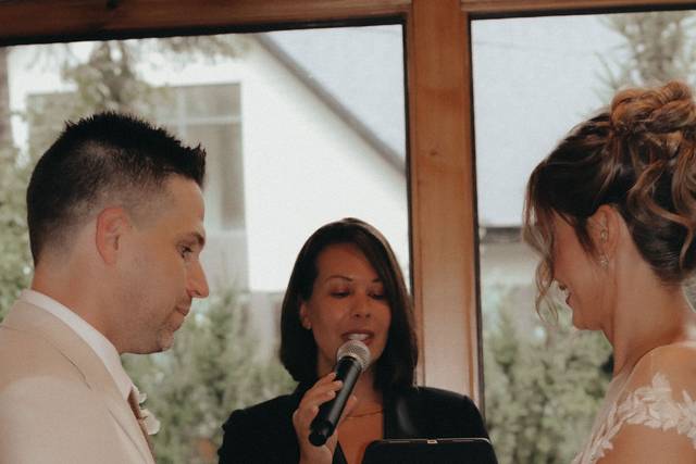 Signature Ceremony: Ajla & Ben