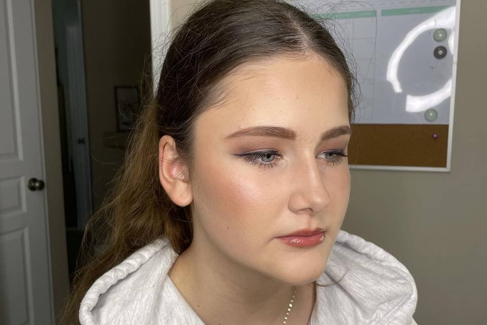 Graduation Makeup