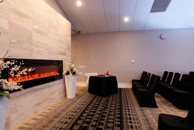 Wedding ceremony in the Foyer