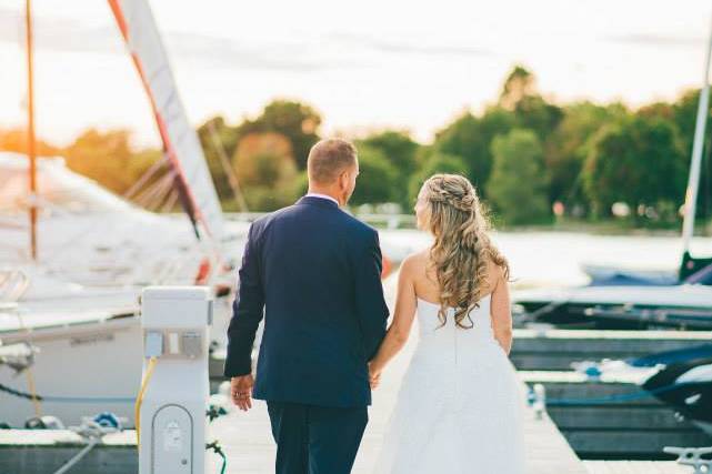 Toronto Ontario waterfront wedding reception, champagne. Photo credit Sara Monika photo