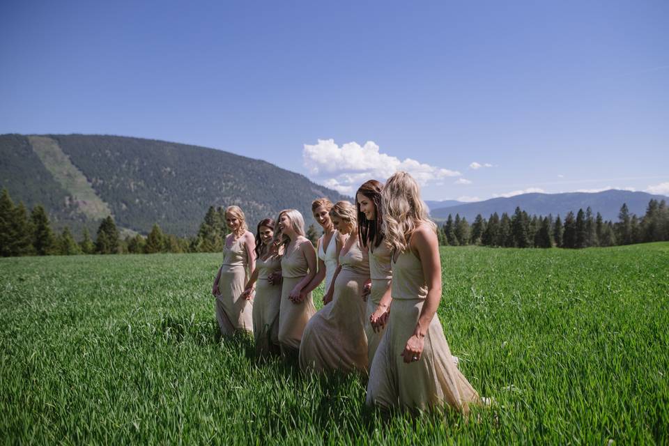 Bride and bridesmaids