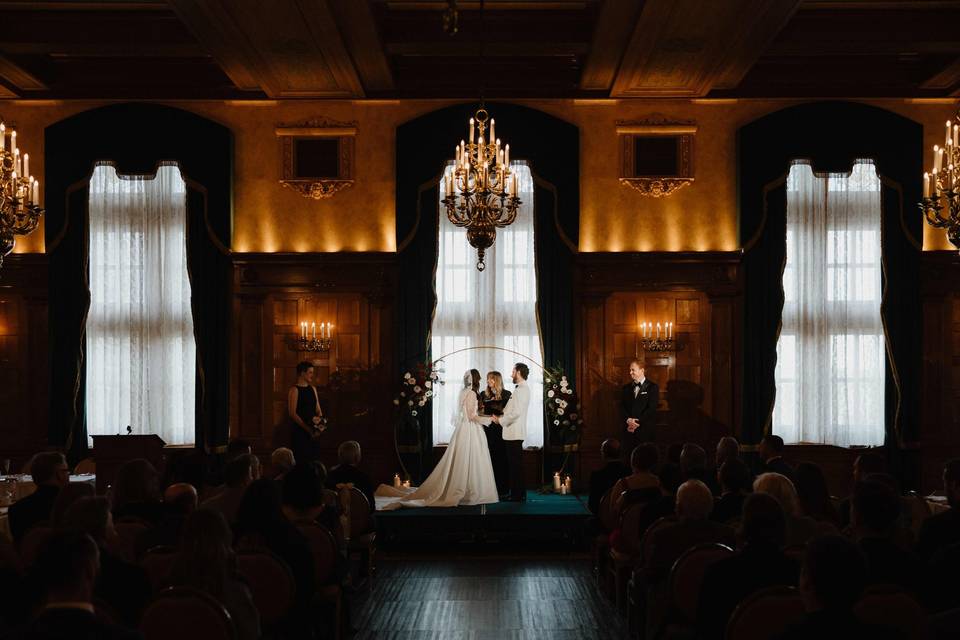 For Garry hotel ceremony