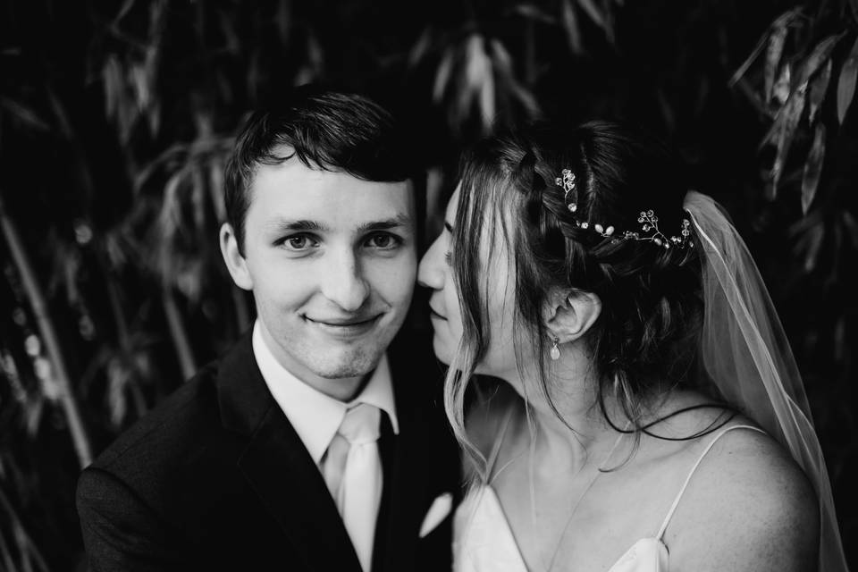 The happy couple - Nicole Durkan Photography