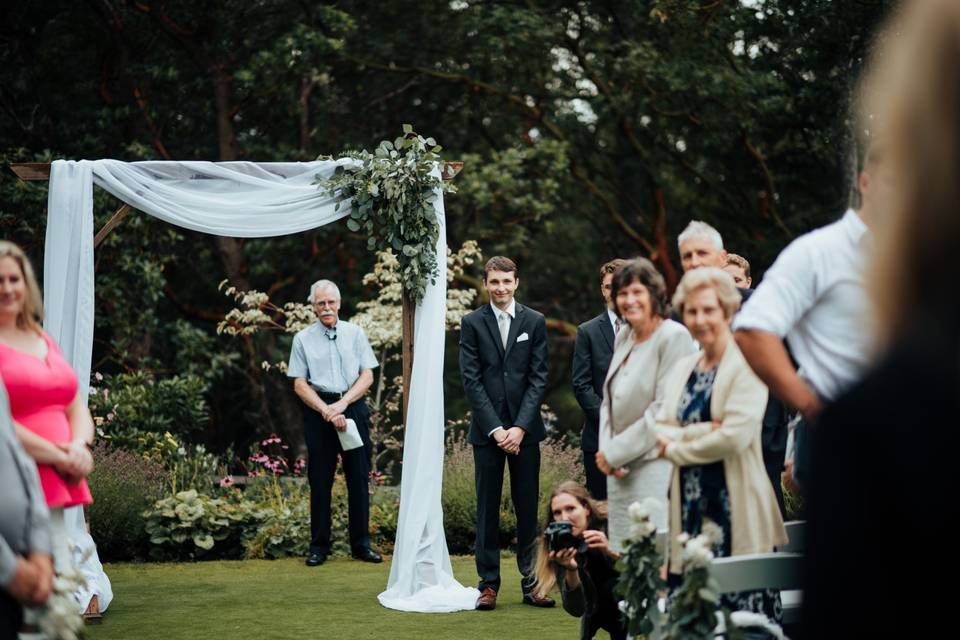 Walking down the aisle - Nicole Durkan Photography