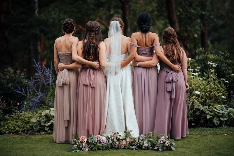 Bridesmaids - Nicole Durkan Photography