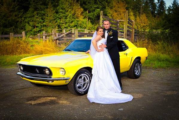 Parksville, British Columbia bride and groom