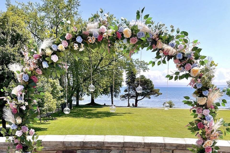 FLORAL ARCH