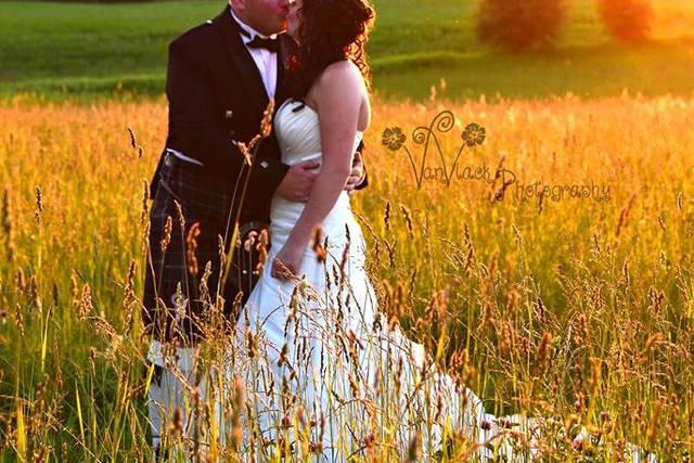 Fort Erie, Ontario wedding photographer