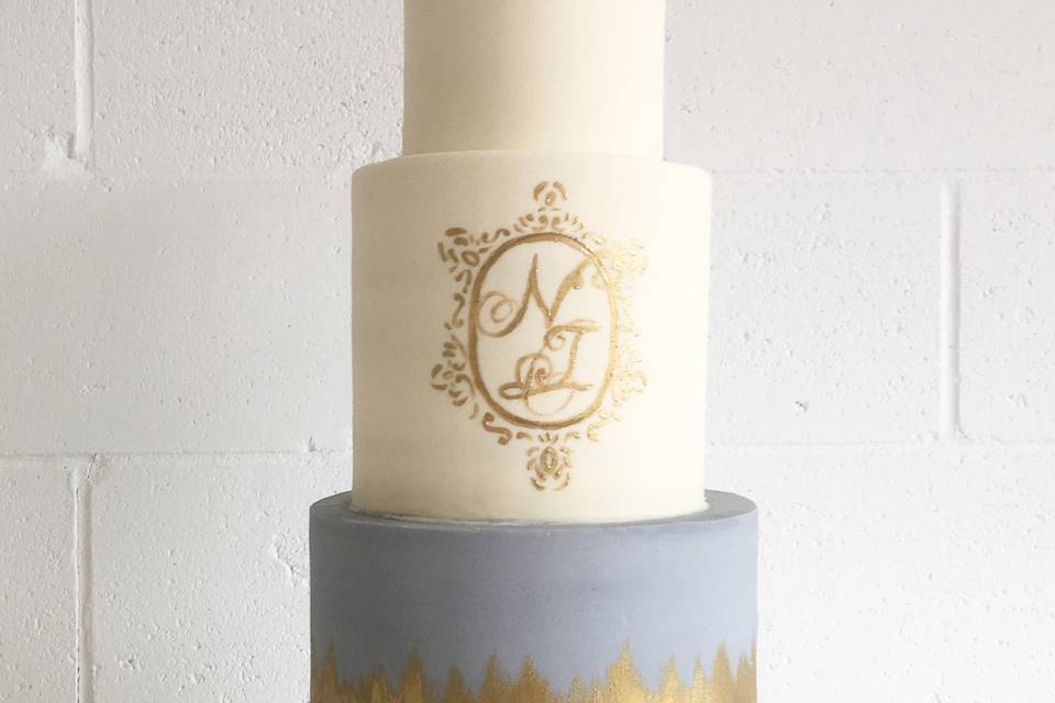 Regal buttercream wedding cake