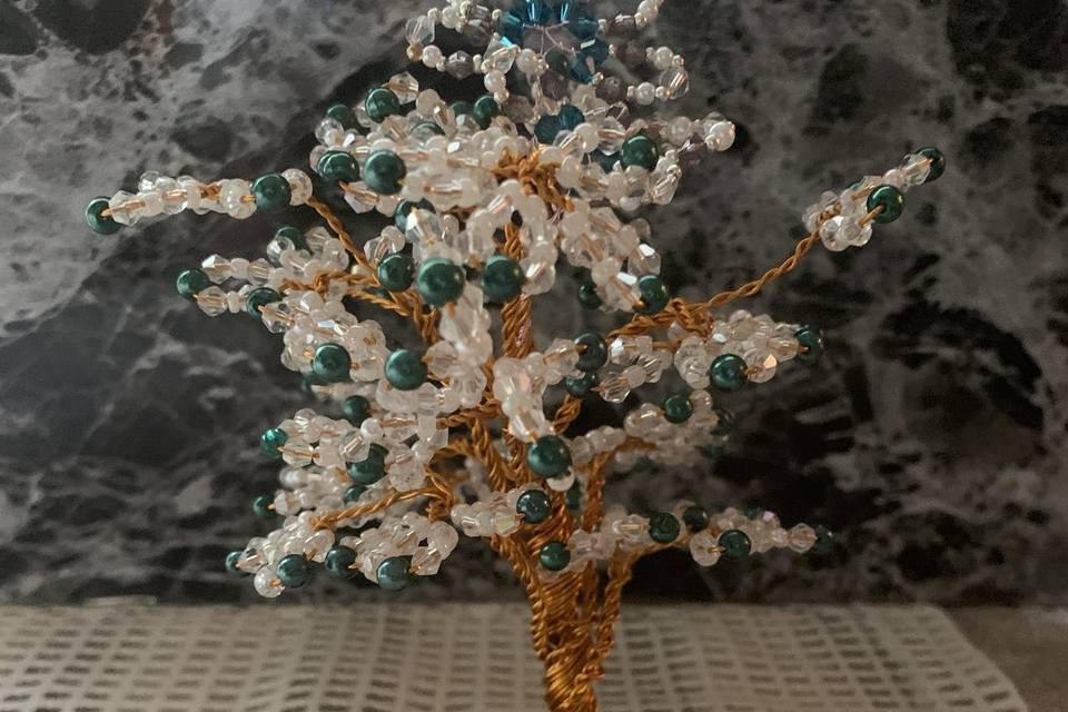 Pearl and copper tree