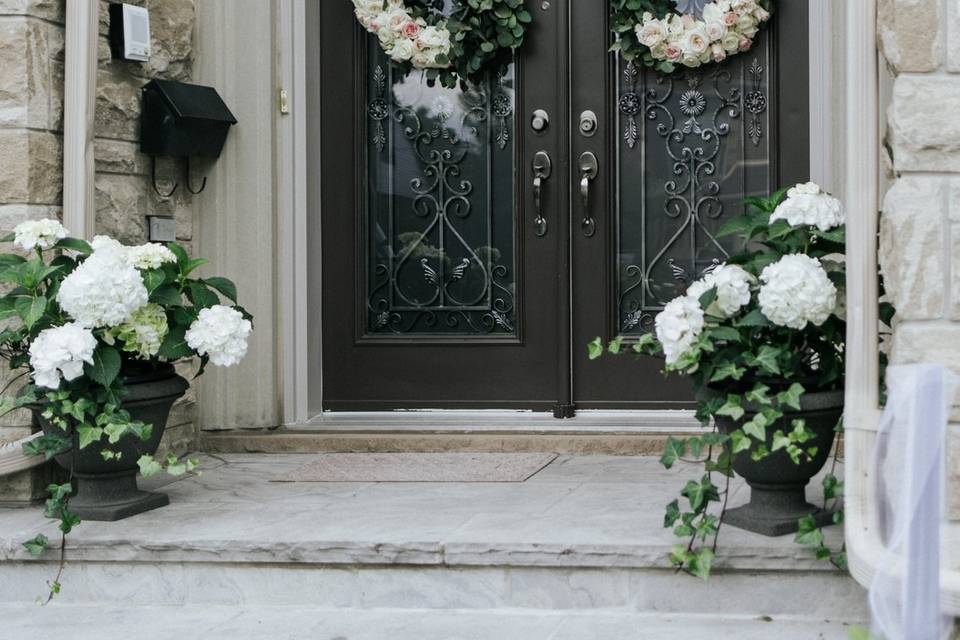 Front door decor