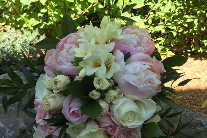 Centerpieces floating candles