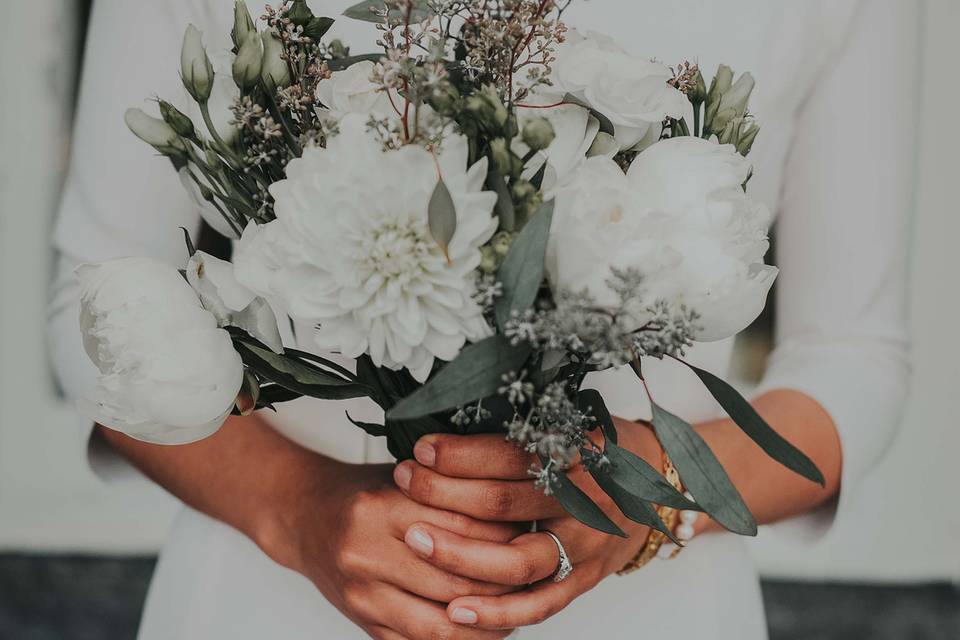 Bride and bouquet at ceremony