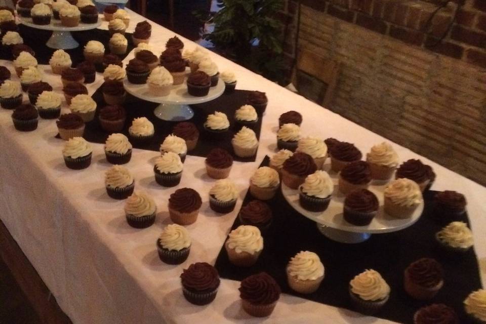 Wedding Cup Cakes