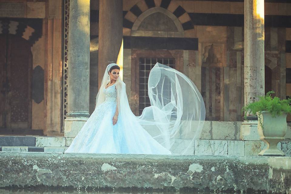 Blowing veil