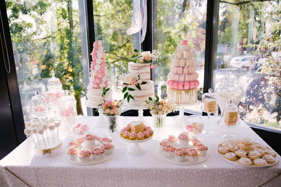 Buttercream wedding cake