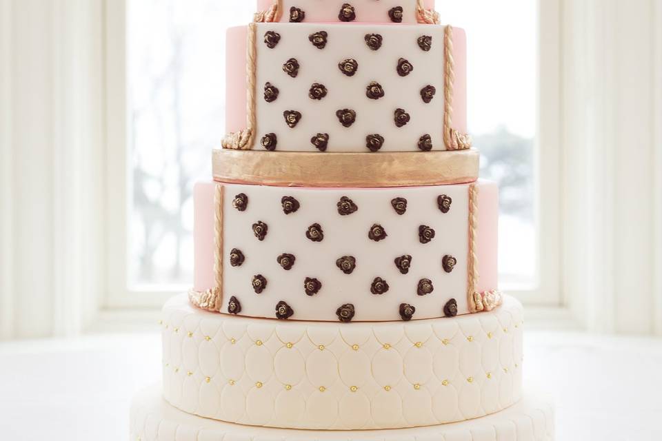 Wedding Cakes Norfolk | Breckland Cake Design | Birthday Cakes  Suffolk/Celebration Cakes/Wedding Favours/Wedding Cup Cakes/Jumbo  Cookies/Bespoke Cakes Birthday