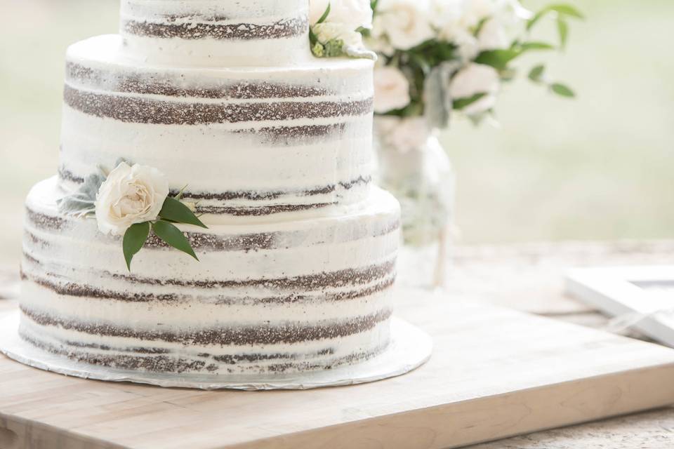 Ravine Wedding Cake