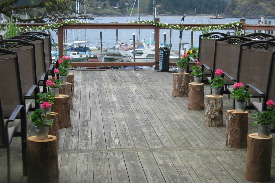 Heriot Bay, British Columbia wedding ceremony