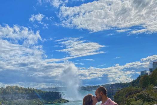 Niagara love