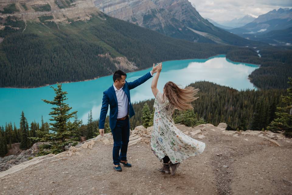 Peyto Lake Engagement Session