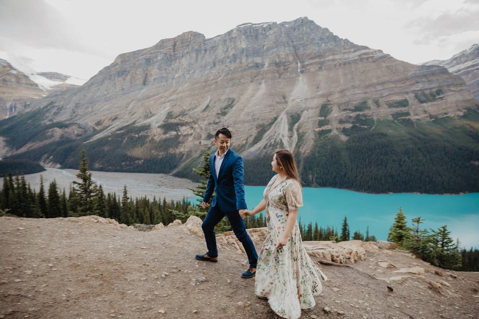 Peyto Lake Engagement Session