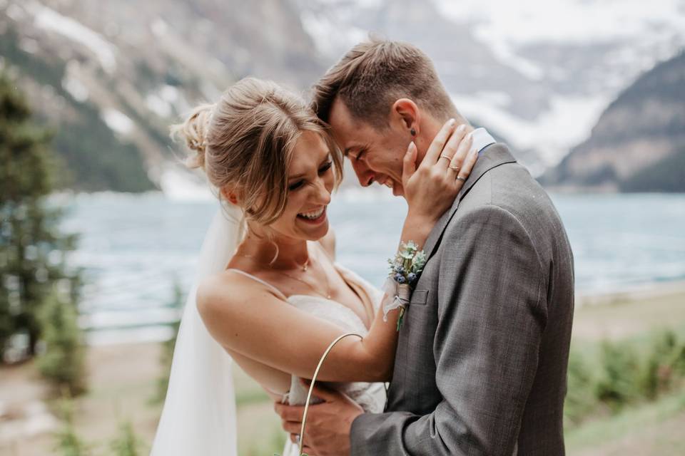 Lake Louise Small Wedding