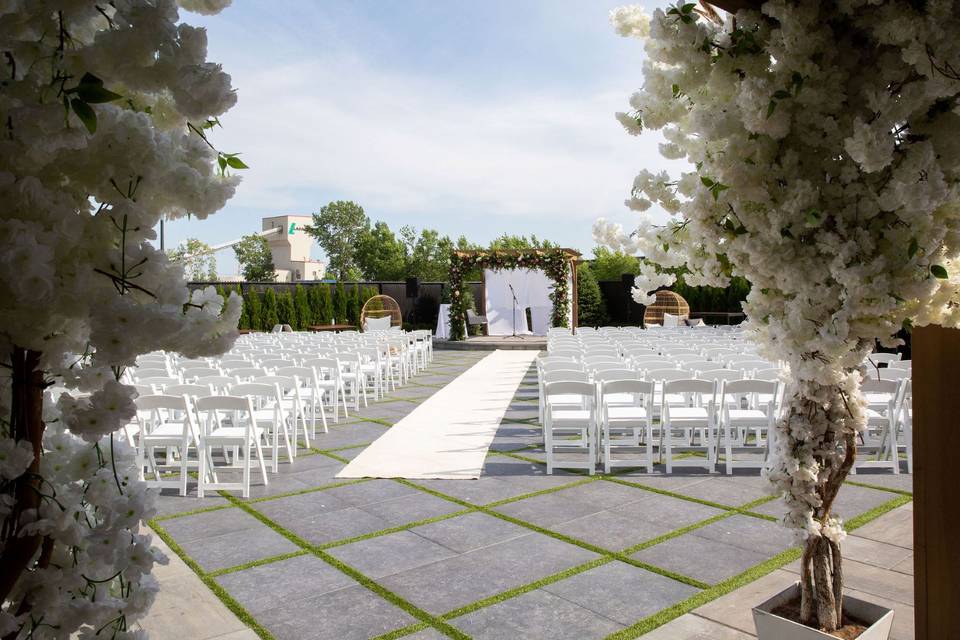 Outdoor Ceremony