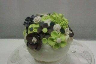 flower ball cake.jpg