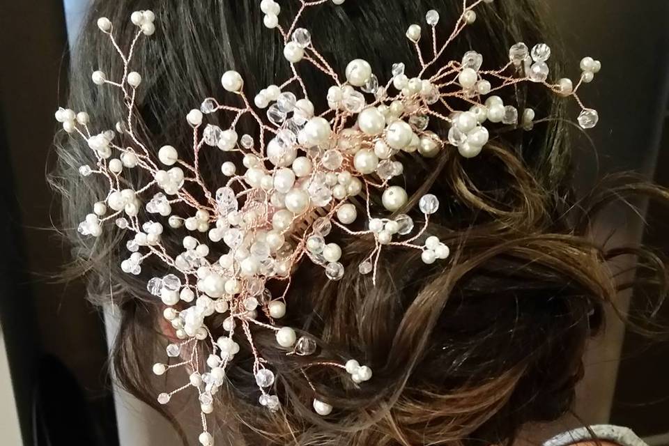 Whimsical hairpiece